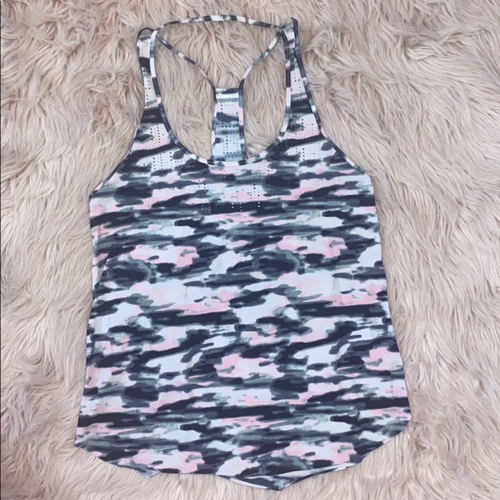 Lululemon tank